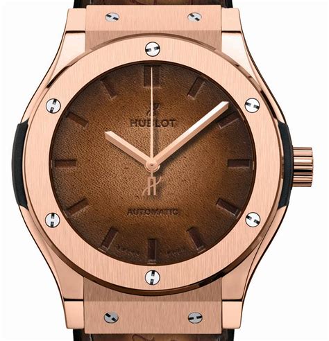 hublot cuir